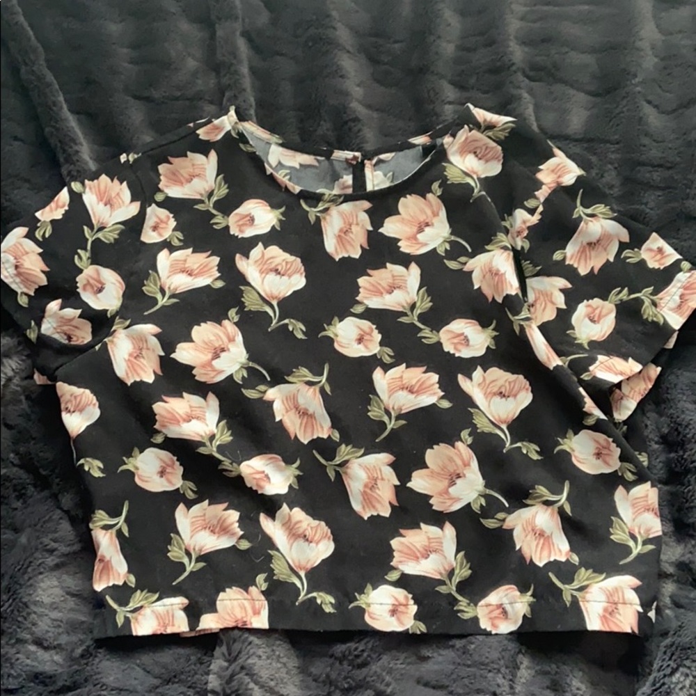 Floral Cropped Blouse